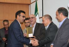 گزارش تصویری از مراسم تقدیر از کارمند نمونه در دانشگاه صنعتی شاهرود